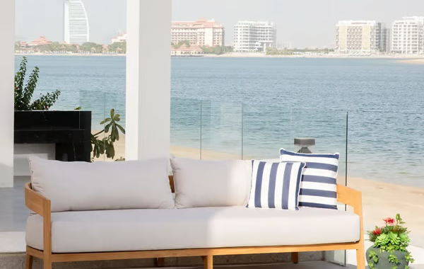 Coffee Table Vs. Tea Side Table: Which One Does Your Space Need?